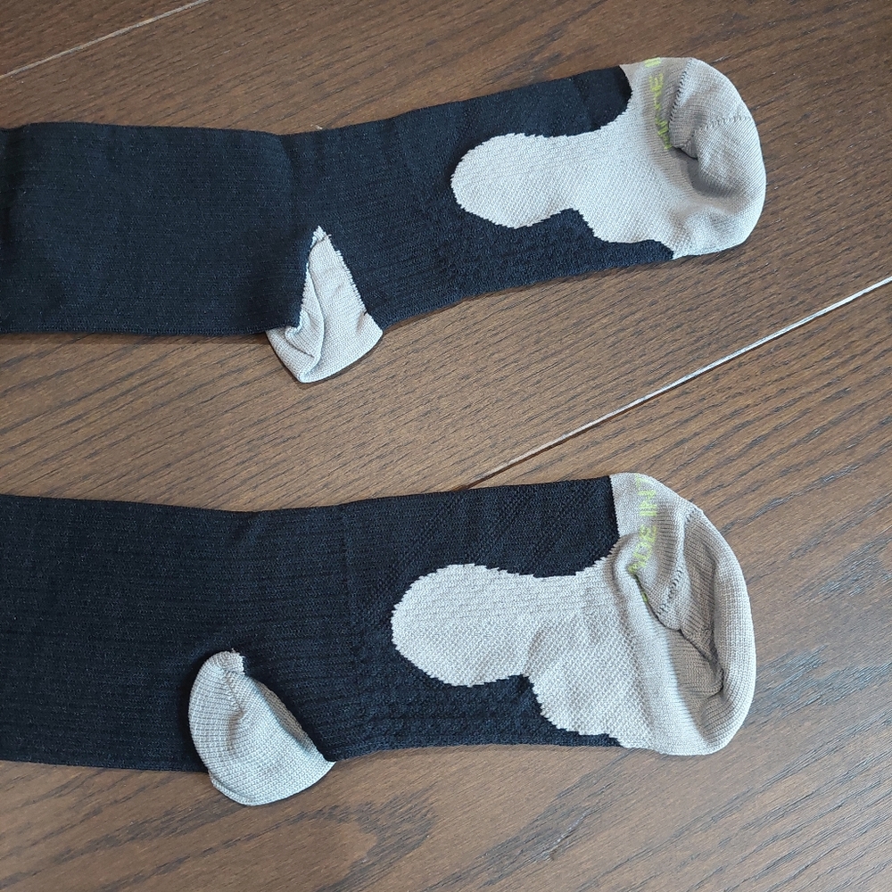 ProCompression Black Socks - Picture 3 of 6